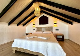 Three White Sapanca 2-1